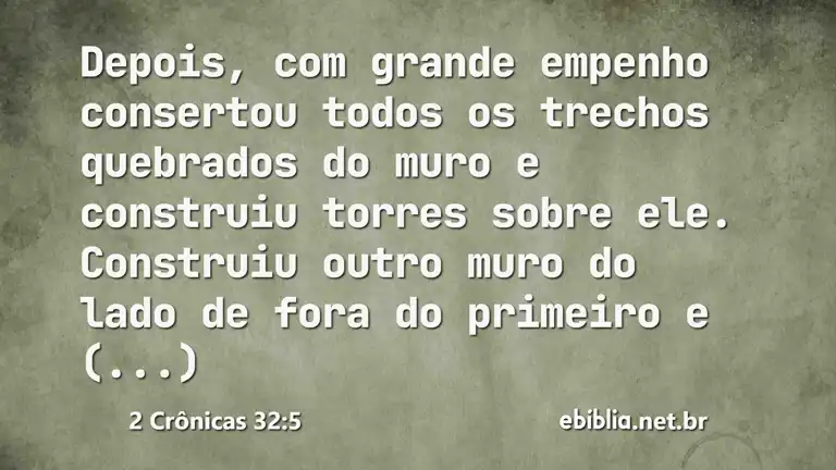 2 Crônicas 32:5