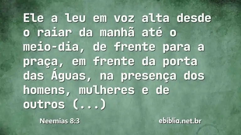 Neemias 8:3